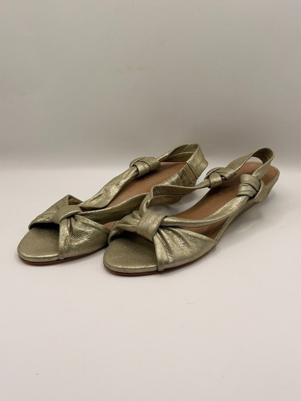 Bernardo Womens Winifred Metallic Leather Wedge Slingback Sandals Sz 8.5 M